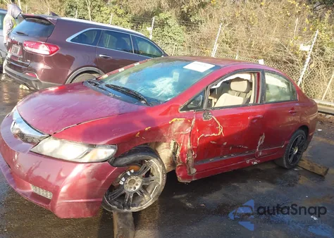 2010 Honda Civic Lx z USA, uszkodzony, nr VIN 2HGFA1F53AH525326